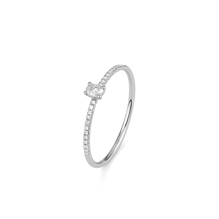 Oval Cut Diamond Band