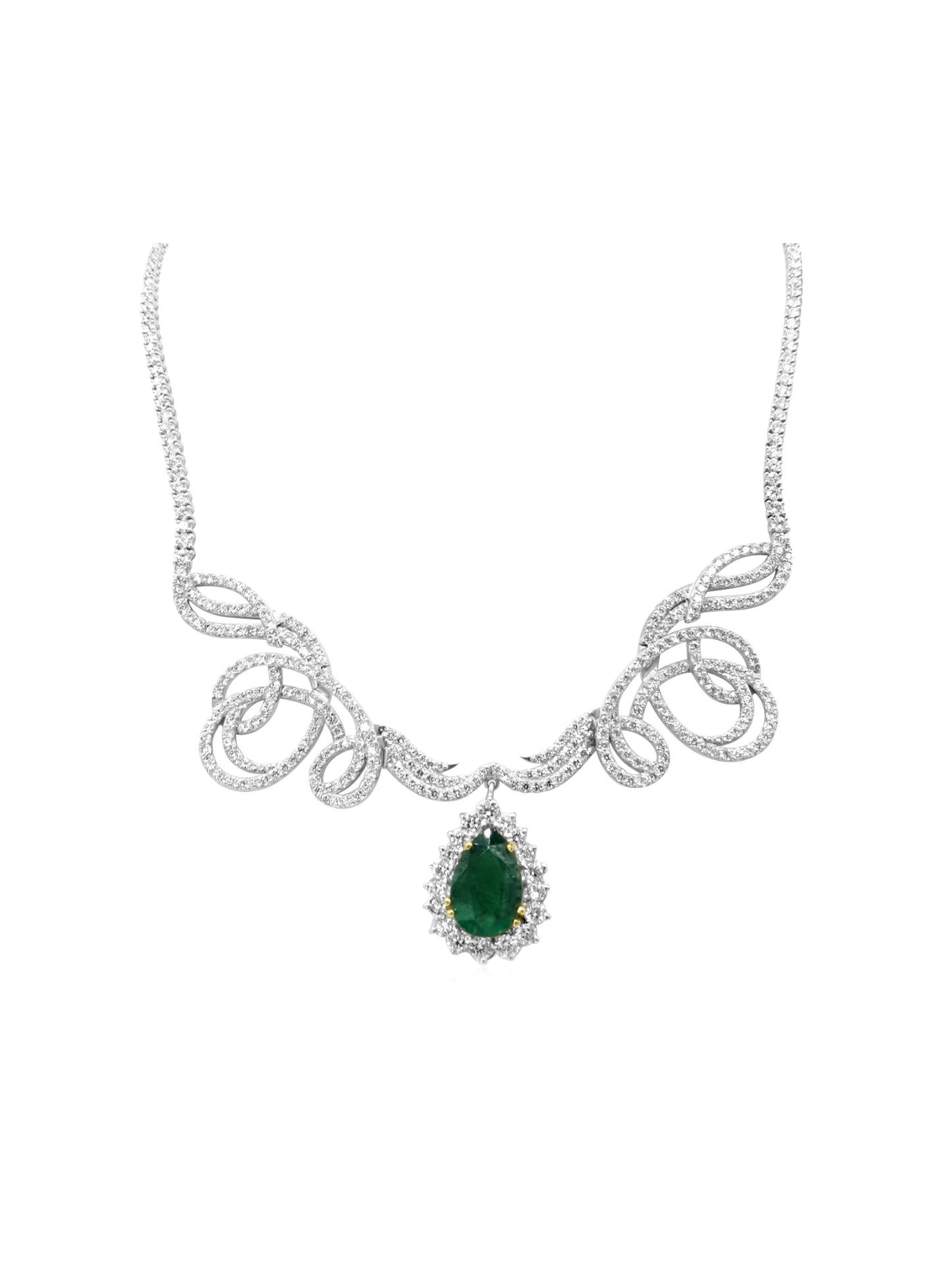Beautiful Emerald and Diamond Necklace